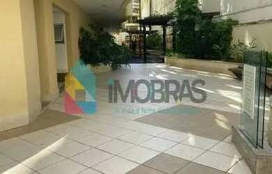 Imagem: O apartamento na cobertura possui 3 Dormitórios, 5 Banheiros