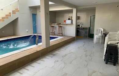 Imagem 3: Casa com piscina