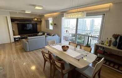 Imagem: O apartamento possui 3 Dormitórios, 2 Banheiros, 3 Vagas na