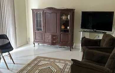 Imagem: O apartamento possui 3 Dormitórios, 2 Banheiros, 90m² de Área