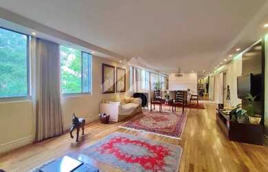 Imagem: O apartamento possui 4 Dormitórios, 5 Banheiros, 3 Vagas na