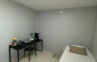 Imagem: A casa possui 2 Dormitórios, 2 Banheiros, 1 Vaga na garagem