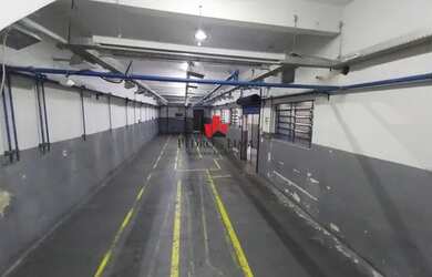 Imagem: O depósito possui 900m² de Área e está localizado em Cidade