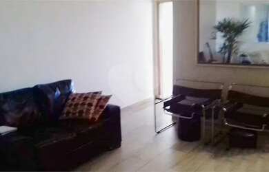 Imagem 8: Sobrado no ponto mais alto do bairro. Piscina. Espaço gourmet. Vista...