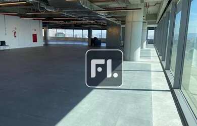 Imagem: O depósito possui 5 Vagas na garagem, 893m² de Área e está