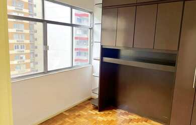 Imagem 7: FLAMENGO - Rua Marques de Abrantes - 2 quartos reformado e armários