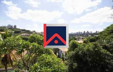 Imagem: A casa possui 5 Dormitórios, 5 Banheiros, 4 Vagas na garagem