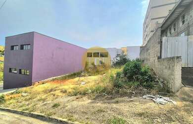 Imagem: O terreno possui 257m² de Área e está localizado em Loteamento