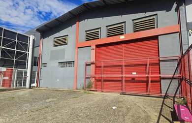 Imagem: O depósito possui 5 Vagas na garagem, 350m² de Área, Imóvel