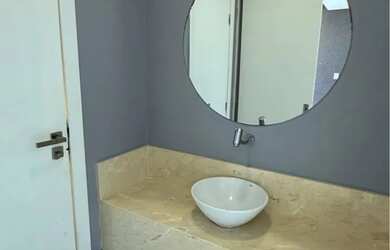 Imagem 12: Vendo Casa no Cond Damha. Piscina, 3 Vagas na garageme4 Dormitórios