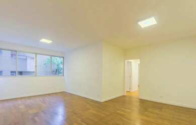 Imagem: O apartamento possui 3 Dormitórios, 2 Banheiros, 1 Vaga na