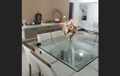 Imagem: O apartamento possui 4 Dormitórios, 4 Banheiros, 2 Vagas na