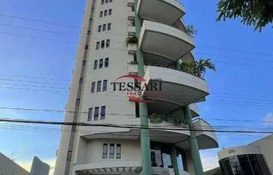 Imagem: O apartamento possui 5 Dormitórios, 5 Banheiros, 4 Vagas na