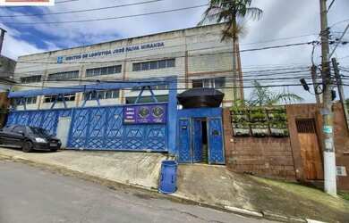 Imagem: O depósito possui 472m² de Área e está localizado em Vila