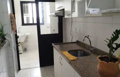 Imagem: O apartamento possui 3 Dormitórios, 2 Banheiros, 2 Vagas na