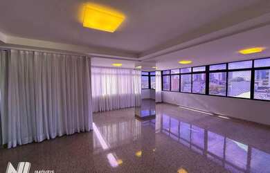 Imagem: O apartamento possui 4 Dormitórios, 5 Banheiros, 3 Vagas na