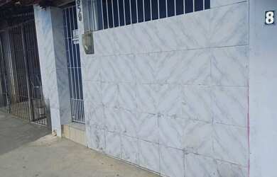 Imagem: A casa possui 2 Dormitórios, 1 Banheiro, 26-0m² de Área e