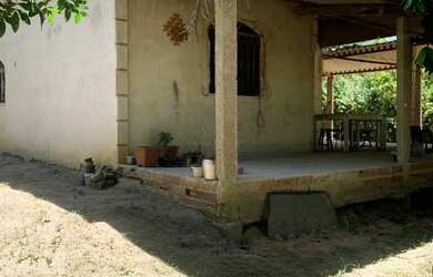 Imagem 6: Casa. Varanda, 1.000m² de Área, 1 Banheiroe3 Dormitórios