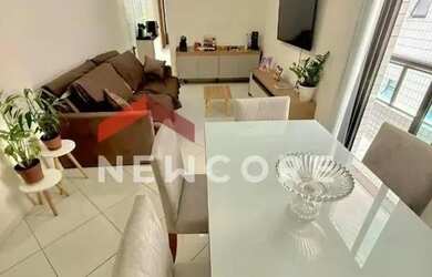 Imagem: O apartamento possui 1 Dormitório, 1 Banheiro, 1 Vaga na garagem