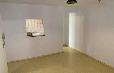 Imagem: O apartamento possui 1 Dormitório, 1 Banheiro, 1 Vaga na garagem