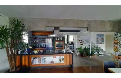 Imagem: O apartamento na cobertura possui 1 Dormitório, 2 Banheiros