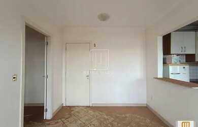 Imagem: O apartamento possui 1 Dormitório, 1 Banheiro, 1 Vaga na garagem