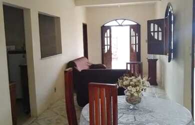 Imagem: A casa em condomínio possui 3 Dormitórios, 2 Banheiros, 2