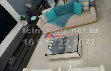 Imagem: A casa em condomínio possui 3 Dormitórios, 2 Banheiros, 4