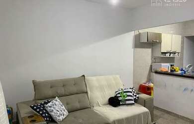 Imagem: A casa em condomínio possui 2 Dormitórios, 2 Banheiros, 2