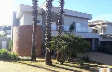 Imagem: A casa em condomínio possui 4 Dormitórios, 5 Banheiros, 5