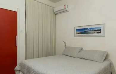 Imagem: O apartamento possui 1 Dormitório, 1 Banheiro, 45m² de Área