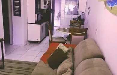 Imagem: Casa Geminada Semi-Mobiliada com 2 Quartos e Amplo Espaço Externo