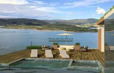 Imagem: A casa possui 5 Dormitórios, 5 Banheiros, 4 Vagas na garagem