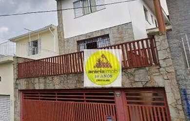 Imagem: A casa possui 5 Dormitórios, 4 Banheiros, 4 Vagas na garagem