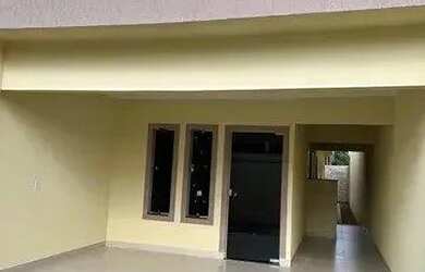 Imagem: A casa possui 3 Dormitórios, 2 Banheiros e 90m² de Área e