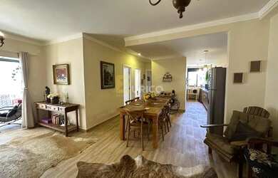 Imagem: O apartamento possui 3 Dormitórios, 2 Banheiros, 2 Vagas na