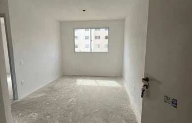 Imagem: O apartamento possui 2 Dormitórios, 1 Banheiro, 2 Vagas na