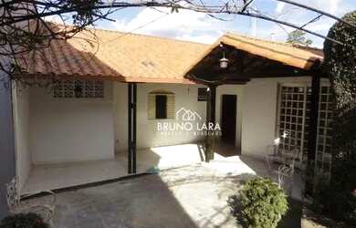 Imagem 2: Casa com 5 dormitórios para alugar, 100 m² por R$ 3.516,66/mês - Centro...