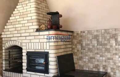 Imagem 4: Sobrado em Jacareí, no bairro Jardim Mesquita, à venda