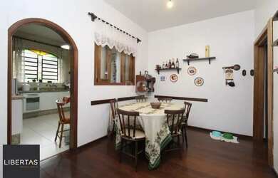 Imagem 7: Casa sobrado no bairro Chácara das Pedras de 6 dormitórios