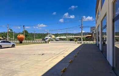 Imagem: O depósito possui 50m² de Área e está localizado em Novo