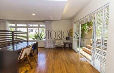 Imagem 11: Casa para Venda em Curitiba / PR no bairro Abranches