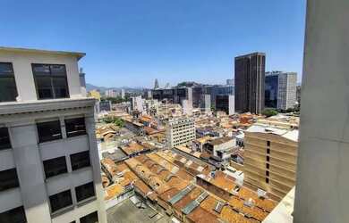 Imagem: A kitnet possui 1 Banheiro, 28m² de Área e está localizado