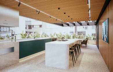 Imagem: O apartamento possui 4 Dormitórios, 5 Banheiros, 2 Vagas na