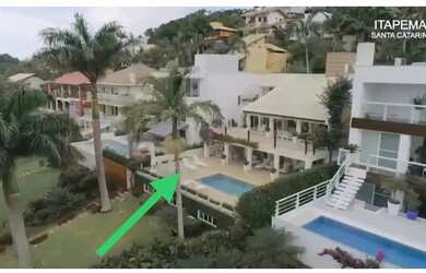 Imagem 7: Casa de Luxo em Condomínio à Venda em Itapema