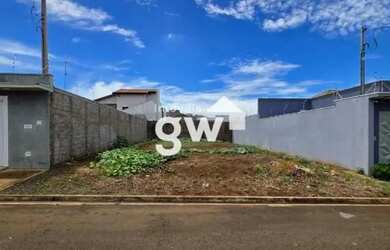 Imagem: Terreno gaveta em bairro nobre