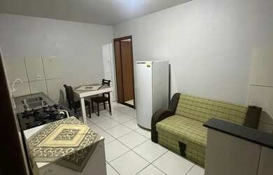 Imagem: A kitnet possui 1 Dormitório, 1 Banheiro, 32m² de Área e