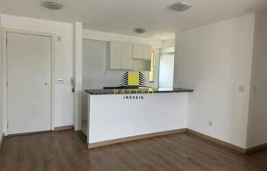 Imagem: O apartamento possui 3 Dormitórios, 2 Banheiros, 2 Vagas na