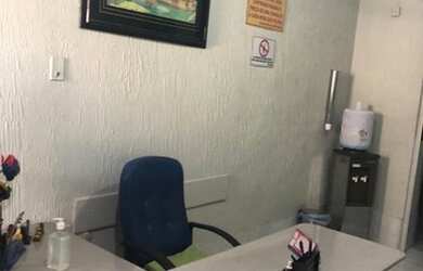 Imagem: O depósito está localizado em Praça 14 de Janeiro, Manaus