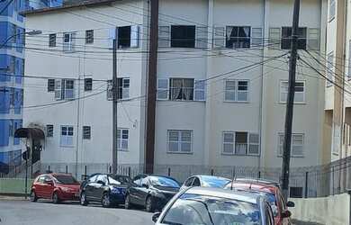 Imagem: Alugo excelente apto no Centro de Petrópolis